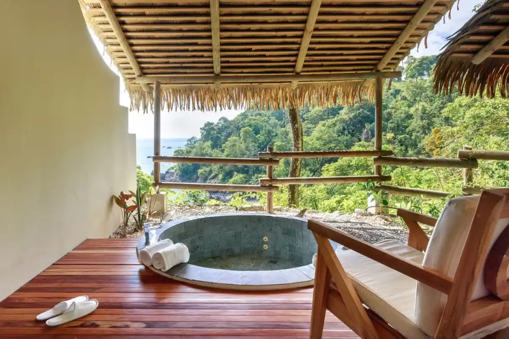 Hotel Arenas del Mar, hoteles sustentables en Costa Rica. 