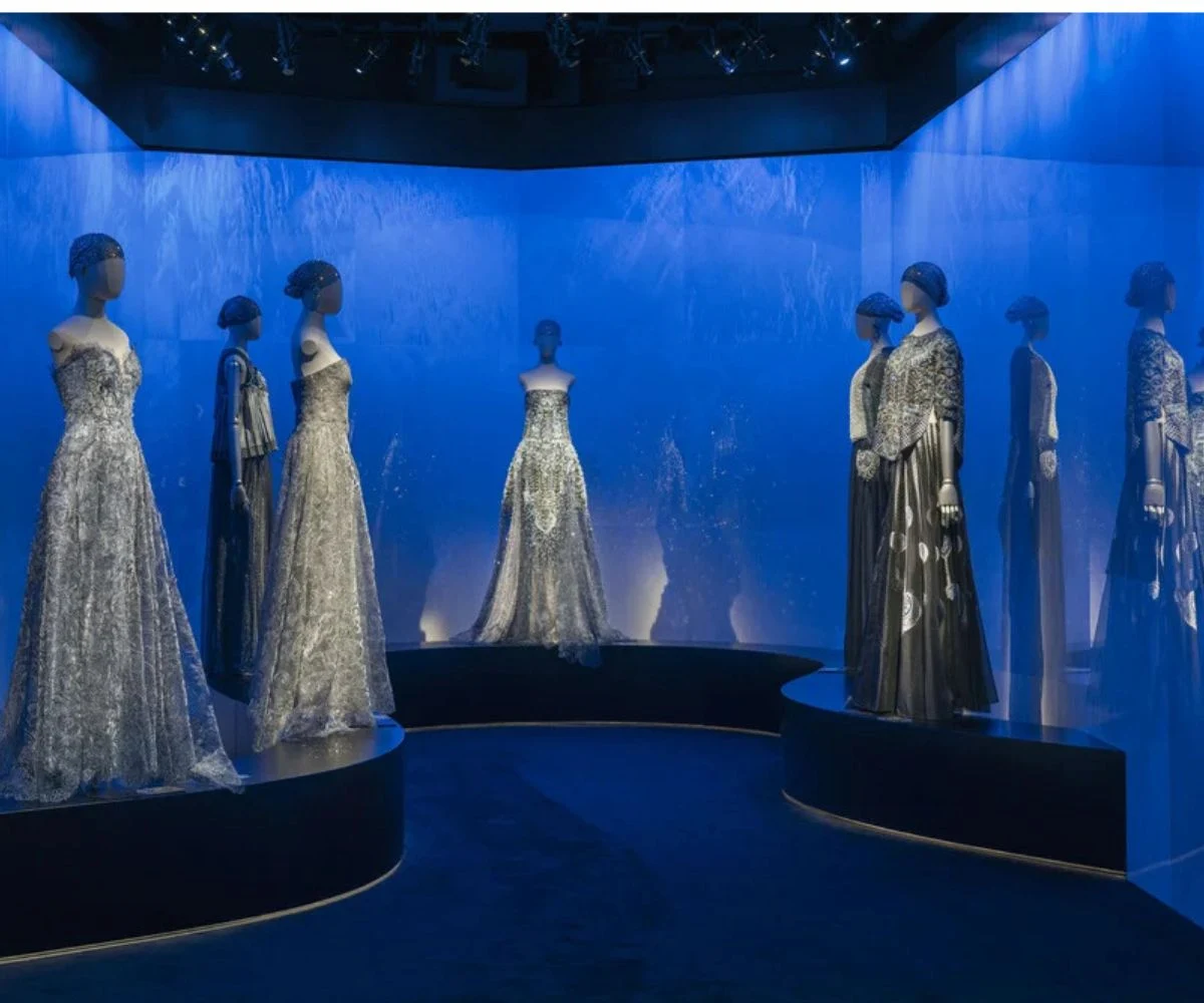 Vestidos de la colección Armani Privé, exhibida en el museo Armani/Silos de Milán.